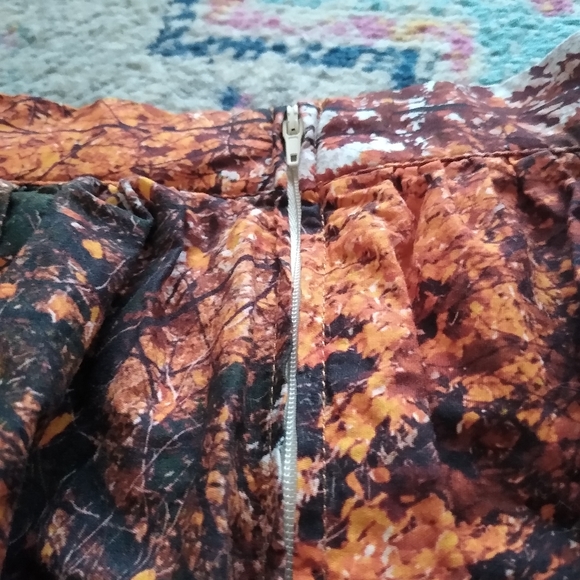 NWOT MODCLOTH fall leaves 💯 cotton fit and flare skirt - Picture 9 of 12